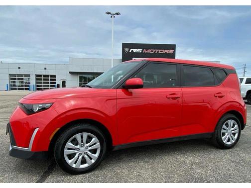 Inferno Red 2024 Kia Soul LX