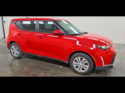 Inferno Red 2024 Kia Soul LX