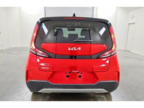 Inferno Red 2024 Kia Soul LX