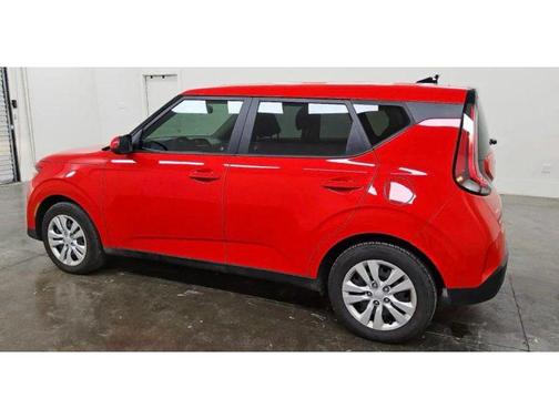 Inferno Red 2024 Kia Soul LX