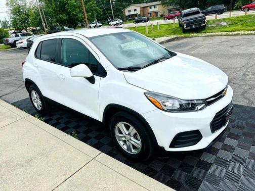 2022 Chevrolet Trax LS