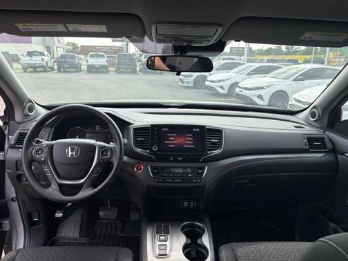 Lunar Silver Metallic 2023 Honda Ridgeline Sport