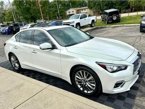 Majestic White 2024 INFINITI Q50 3.0t LUXE