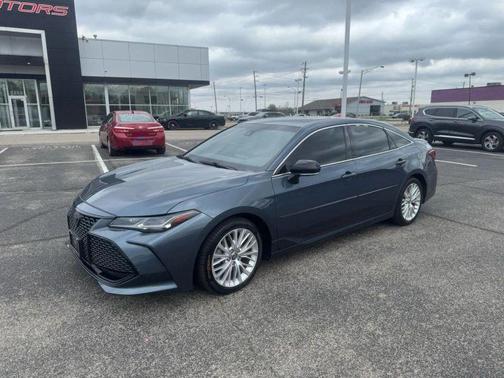 Harbor Gray Metallic 2019 Toyota Avalon Touring