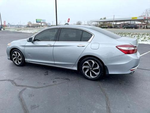 2017 Honda Accord EX-L w/Navigation & Honda Sensing