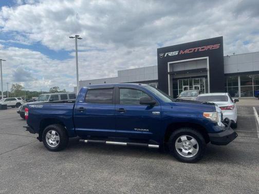 Blue Crush Metallic 2015 Toyota Tundra SR5