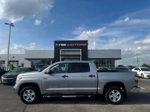 Silver Sky Metallic 2017 Toyota Tundra SR5