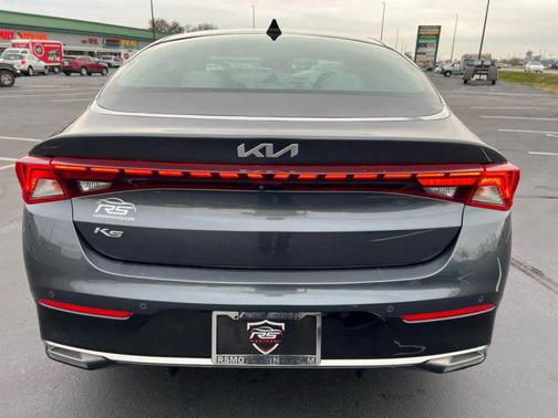 2022 Kia K5 EX