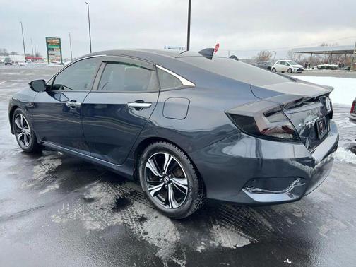 2016 Honda Civic Touring