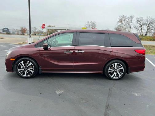 2019 Honda Odyssey Elite