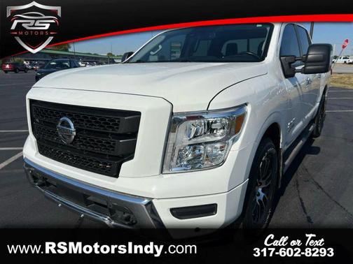 2021 Nissan Titan SV