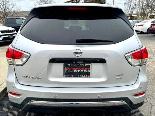 2014 Nissan Pathfinder SV