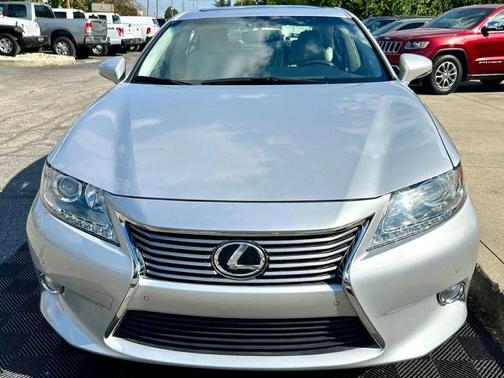 Silver Lining Metallic 2014 Lexus ES 350 Base