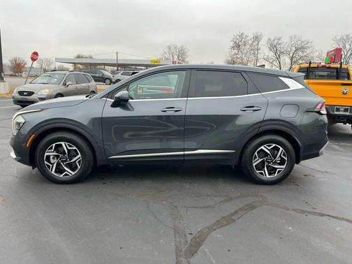 2023 Kia Sportage LX