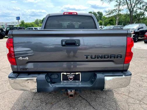 2016 Toyota Tundra SR5