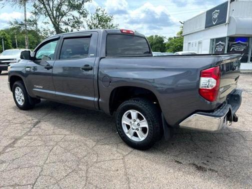 2016 Toyota Tundra SR5