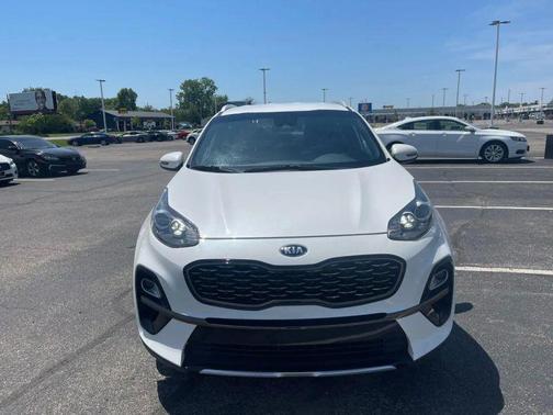 Snow White Pearl 2020 Kia Sportage S