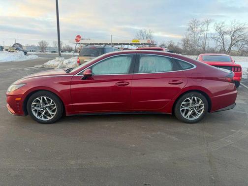 2023 Hyundai SONATA SEL