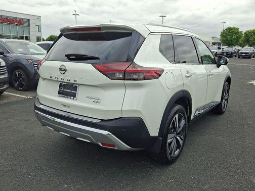 White 2023 Nissan Rogue Platinum