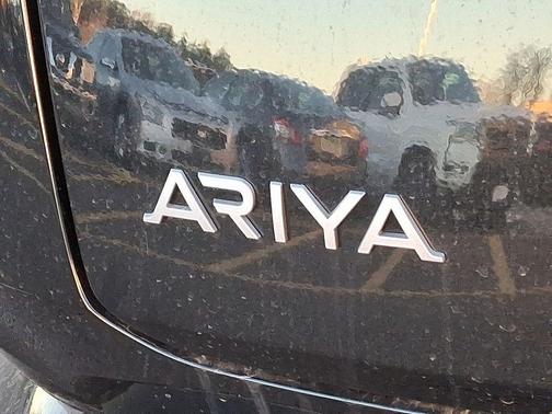 2025 Nissan ARIYA ENGAGE