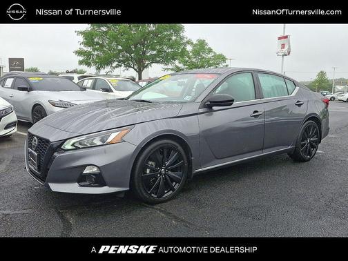 2022 Nissan Altima 2.5 SR