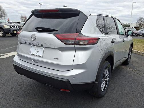 2025 Nissan Rogue S