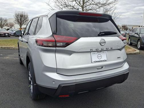 2025 Nissan Rogue S