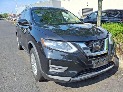 2020 Nissan Rogue SV