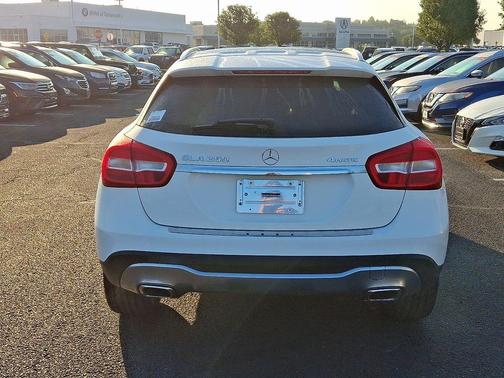 2018 Mercedes-Benz GLA 250 Base 4MATIC