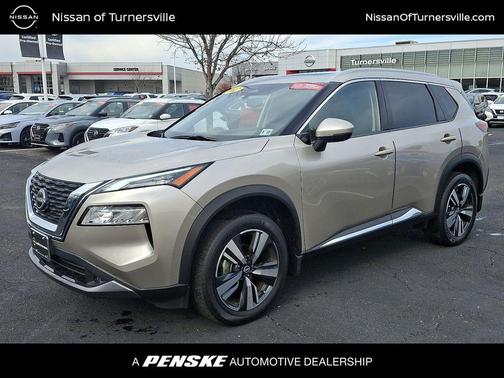 2022 Nissan Rogue SL