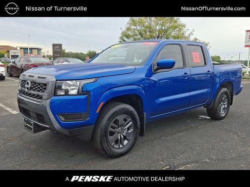 2025 Nissan Frontier SV