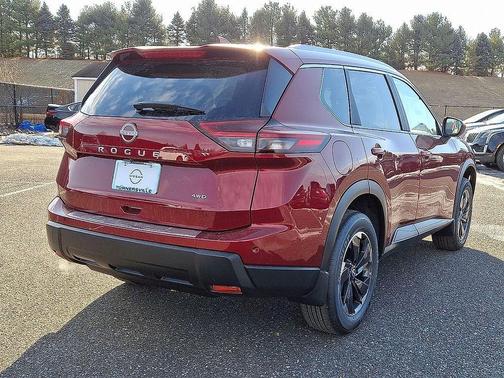 2025 Nissan Rogue SV