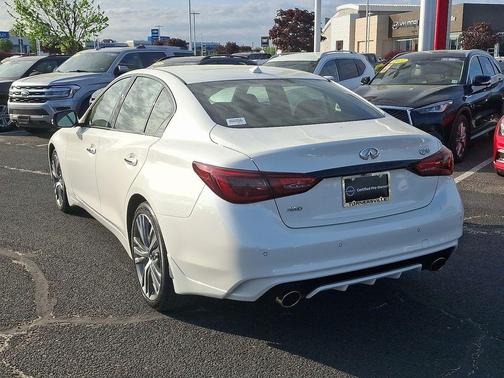 2023 INFINITI Q50 SENSORY