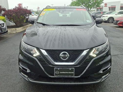 2022 Nissan Rogue Sport SV