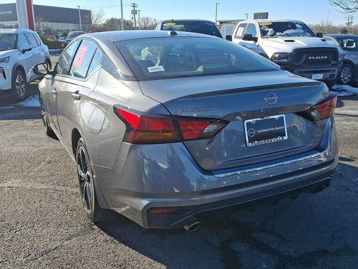 2023 Nissan Altima 2.5 SR