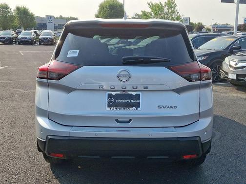 2024 Nissan Rogue SV