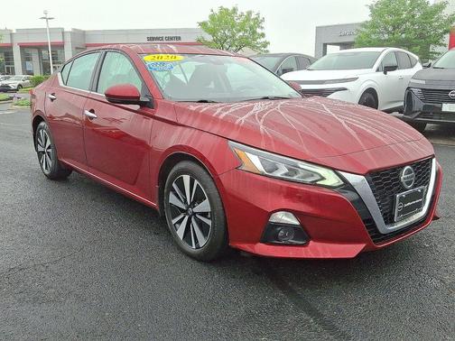 2020 Nissan Altima 2.5 SV