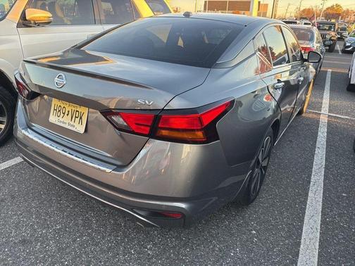 2021 Nissan Altima 2.5 SV