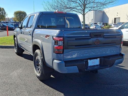 2025 Nissan Frontier PRO-4X