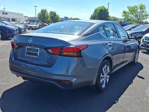 2022 Nissan Altima 2.5 S