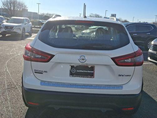 2022 Nissan Rogue Sport SV