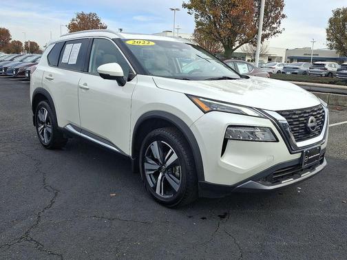 2022 Nissan Rogue SL