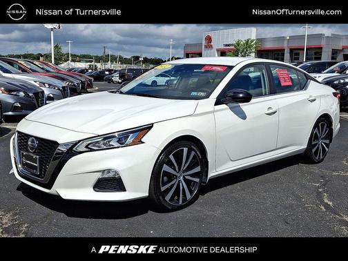 2022 Nissan Altima 2.5 SR
