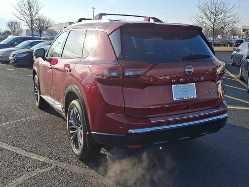 2025 Nissan Rogue Platinum