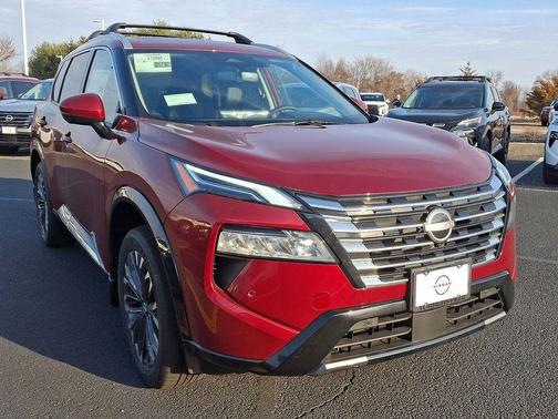 2025 Nissan Rogue Platinum