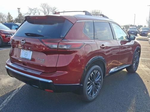 2025 Nissan Rogue Platinum