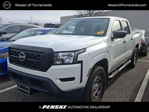 2022 Nissan Frontier S