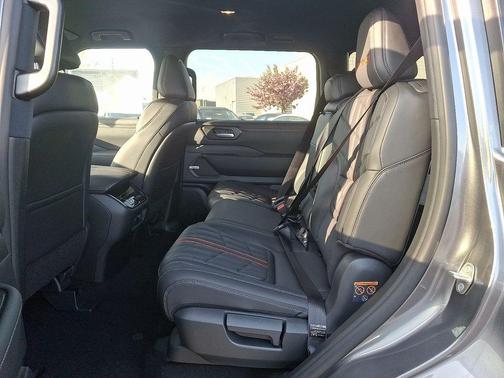 2025 Nissan Armada PRO-4X