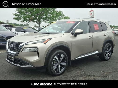 2022 Nissan Rogue SL