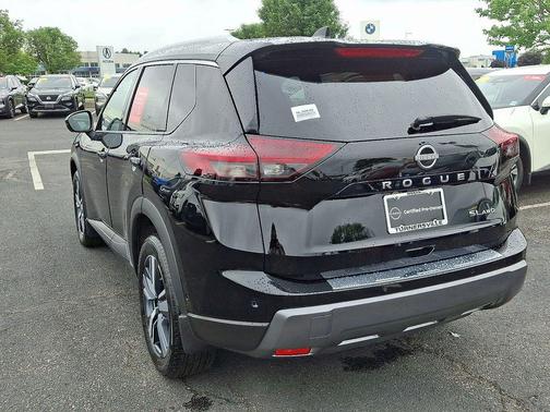 2024 Nissan Rogue SL